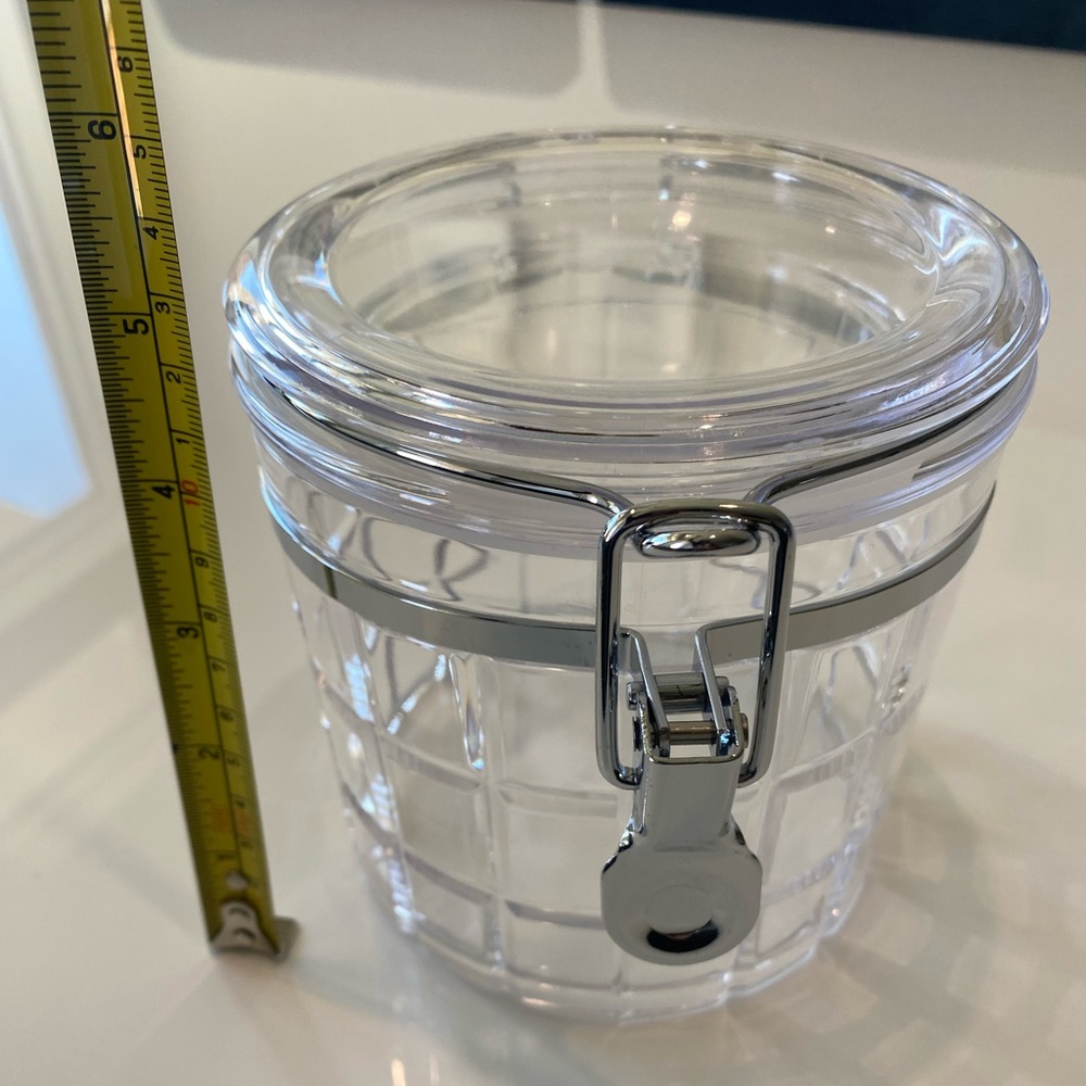 4 Beautiful Empty Cosmetic / Storage Containers - Picture 6 of 12